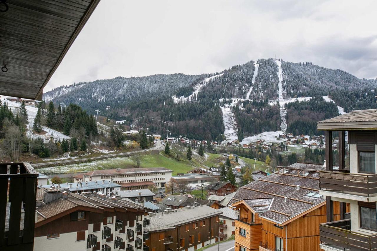 Village Center With Balcony View And Parking La Clusaz Kültér fotó
